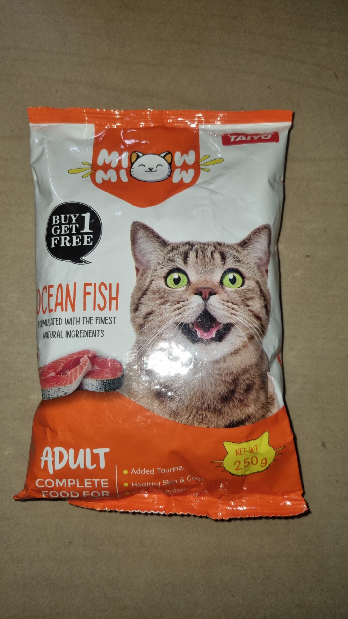 Miow Miow Adult Cat Ocean Fish Dry Food 2 x 250 gm in Freshness Pouch - Image 2