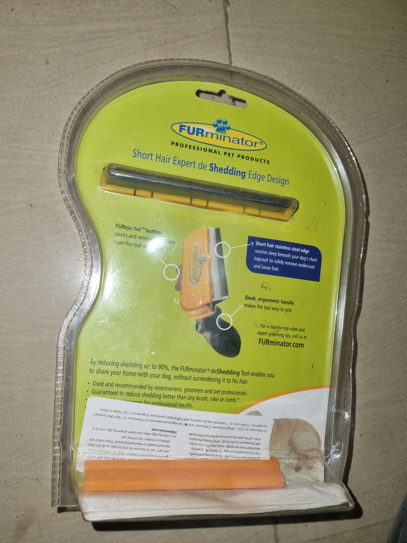 Furminator Undercoat Deshedding Tool for Large Dogs (Short Hair upto 2 inches) - Image 2
